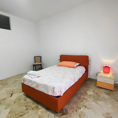 Casa A Matrice Apartman